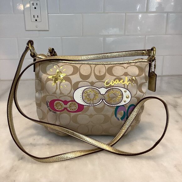 Coach Poppy Graffiti Signature Logo Crossbody Bag HTF - Picture 1 of 13